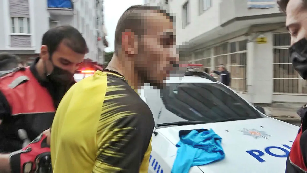 'Dur' ihtarına uymadı! Polise çarpan sürücü böyle yakalandı