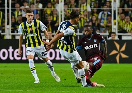 Trabzonspor Fenerbahçe derbisi | Şampiyonluğun düğümü bu maçta! İşte ilk 11'ler! Kadroda büyük sürpriz