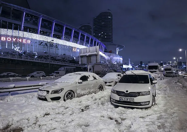 İstanbul'da özel araç yasak mı? 25 Ocak İstanbul'da özel araç kullanmak yasak mı? Valilik son açıklamalar - 2
