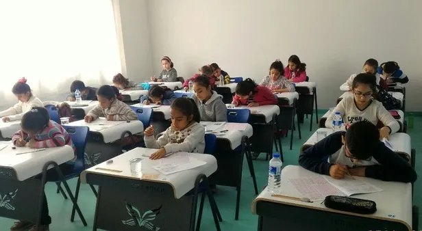 MEB tatil takvimi: İlk ara tatil ne zaman? 1 haftalık tatil ayın kaçında yapılacak? 2021-2022 tatil günleri... - 1
