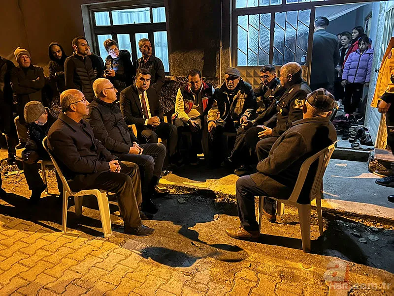 Pençe-Kilit şehitleri Eyyüp Uğurlu, Mehmet Demir ve Hakan Köroğlu’nun ailesine acı haber verildi 12