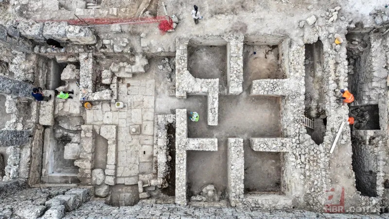 Sillyon Antik Kenti'nde bulundu! Binlerce yıl öncesine ait 10