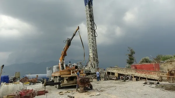 O ilimizde petrol sevinci! Sondaj kuyusu açma çalışmasına başladı