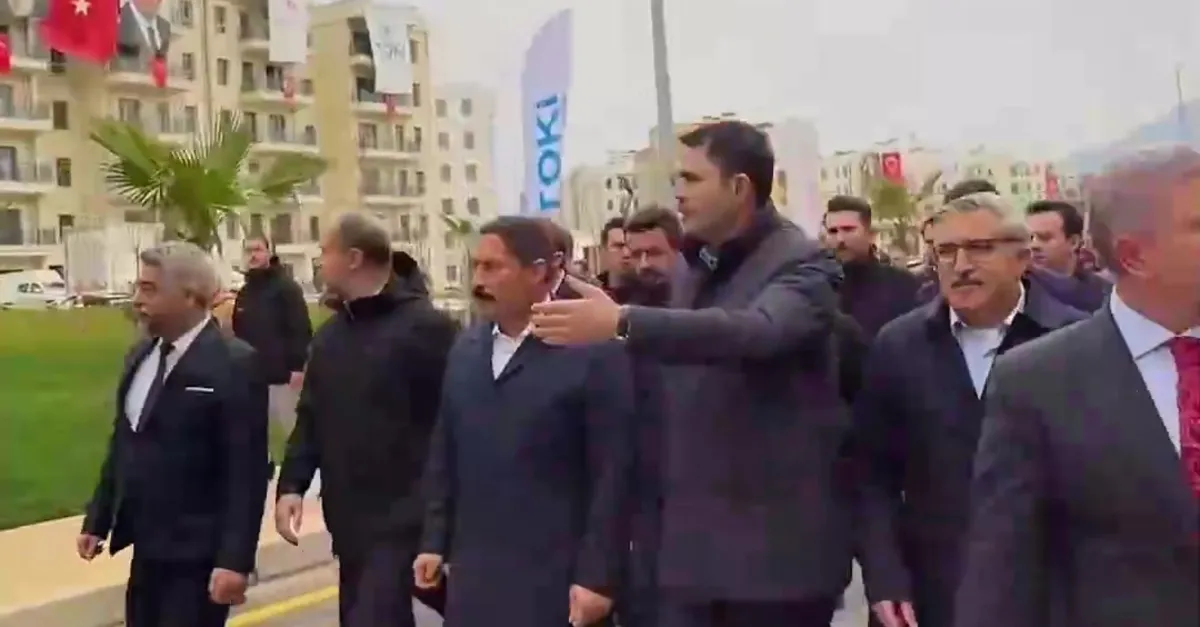 Bakan Kurum'dan Hatay ziyaretine ilişkin paylaşım