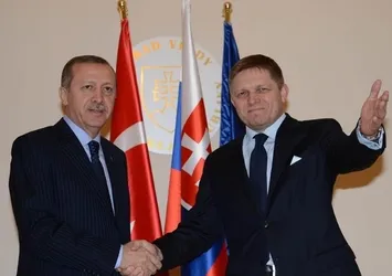 Slovakya Başbakanı Türkiye'ye geliyor!