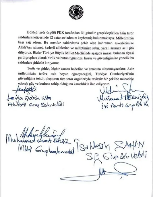 CHP’nin PKK yoluna serdiği kırmızı halı çok hoşlarına gitmiş! DEM’liler Özel’i öve öve bitiremedi