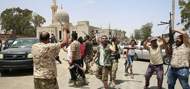 Son dakika: Libya Ordusu Tveyşe bölgesini Hafter milislerden kurtardı
