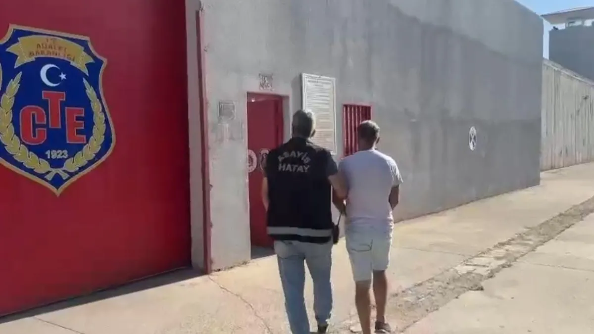 Hatay'da aranan 2 kişi yakalandı