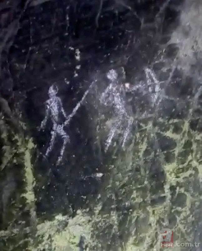 Çoban toprak kayınca keşfetti! Milattan önce 10 bin yılından kalma tatlı bulundu 6