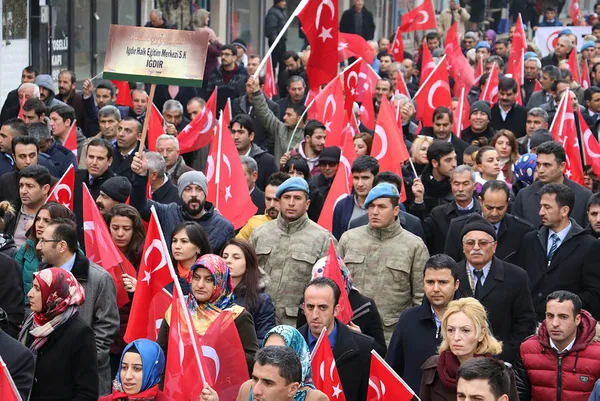 teror-magdurlarina-devlet-sahip-cikiyor-1624769641735.jpg Bakanlık harekete geçti! Terör mağdurlarına devlet sahip çıkıyor - 1