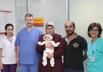 684 gramlık minik Melih yaşama tutundu
