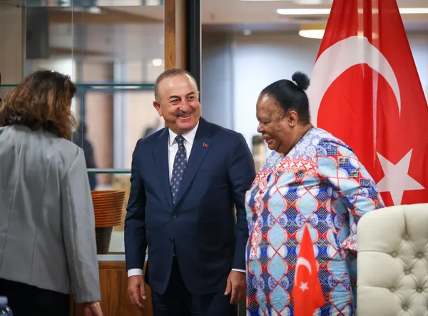 Dışişleri Bakanı Mevlüt Çavuşoğlu’ndan Rusya-Ukrayna savaşı açıklaması: Müzakere masasında sona ereceğine inanıyoruz