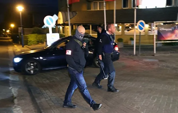 Bir alçak saldırı da Brüksel’de: PKK yanlıları oy kullanma alanından ayrılan genci yaraladı