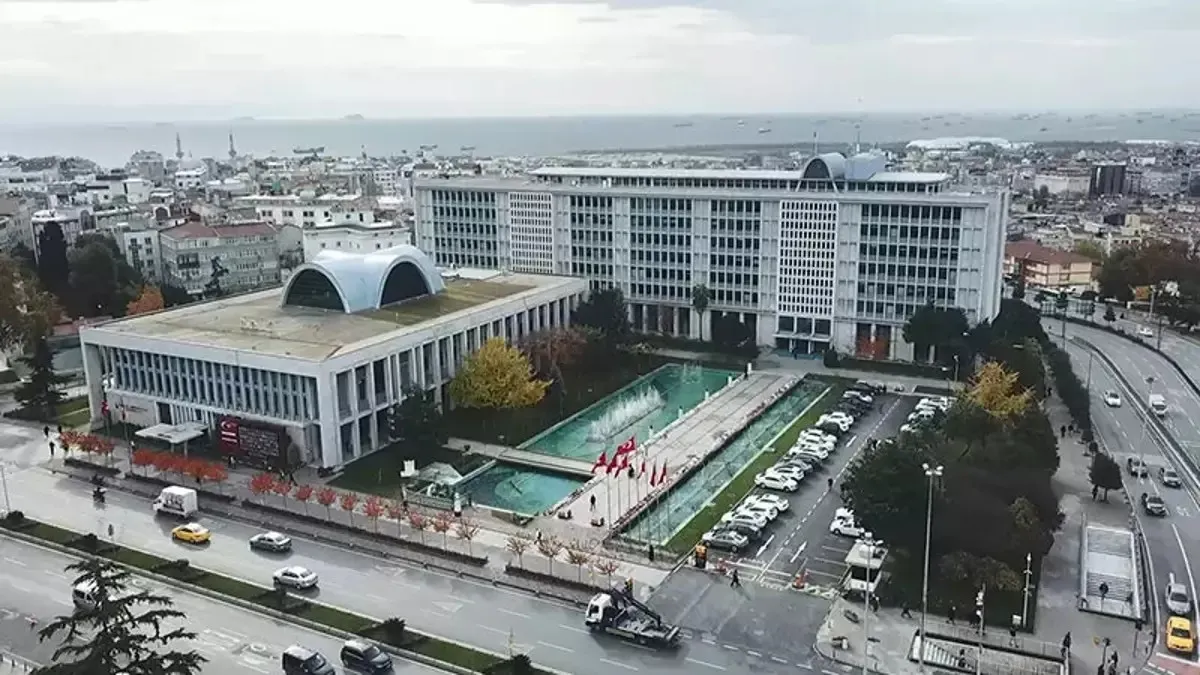 İBB'ye 3. dalga yolsuzluk operasyonunda yeni gelişme! Adliyeye sevk edildiler