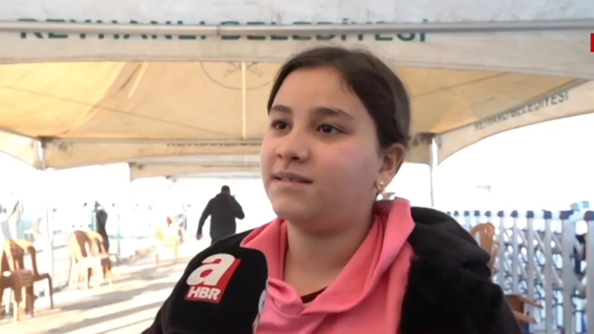 Suriye'ye dönen kız çocuğu Erdoğan'a seslendi: Seni asla unutmayacağım