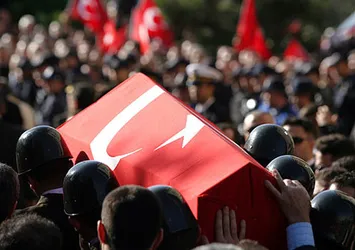 Hakkari'de 1 asker şehit oldu