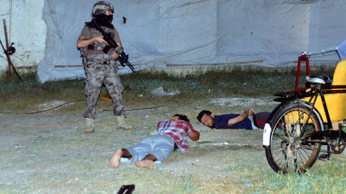 Adana'da terör örgütü DEAŞ’a yönelik düzenlenen operasyonda 4 şüpheli yakalandı - 1