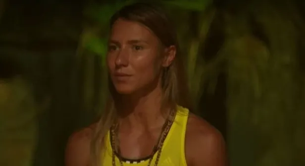 survivor-elif-neden-elendi-elif-goren-hataligi-ne-2022-survivor-elif-neden-ayrildi-acun-ilicali-acikladi-1648274119427.jpg Survivor Elif neden elendi? Elif Gören hatalığı ne? 2022 Survivor Elif neden ayrıldı? Acun Ilıcalı açıkladı - 3