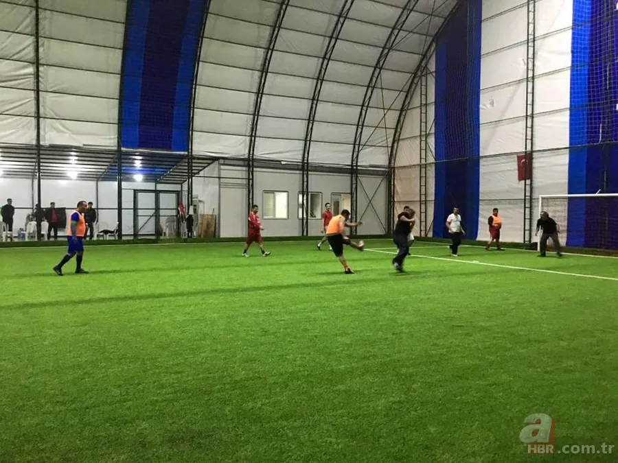 Halı sahalar açıldı mı? Halı sahalar 1 Haziran'da açılıyor mu? Kabine Toplantısı halı saha kararı... 8