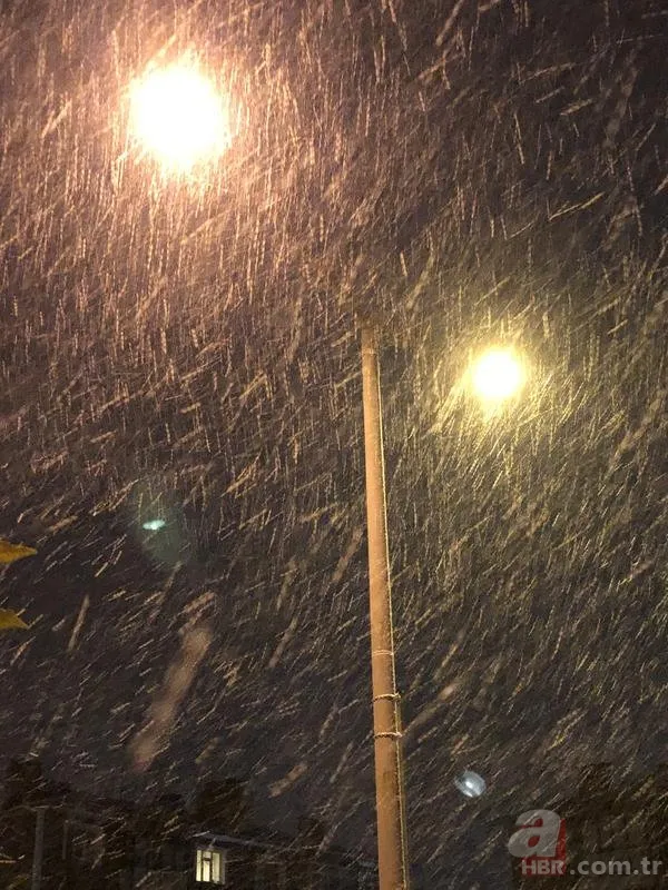 Kar yağışı yurda giriş yaptı! Edirne'de kar yağışı başladı... 10