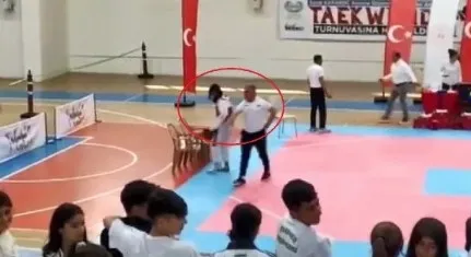 tekvando-secmelerinde-sporcusu-elenen-antrenor-rezaleti-genc-kiza-tokat-attigi-anlar-kamerada-1653040476626.jpg