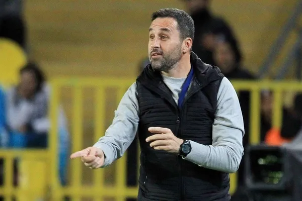 Süper lig ekibinde flaş ayrılık! Denizlispor’da Yalçın Koşukavak dönemi sona erdi