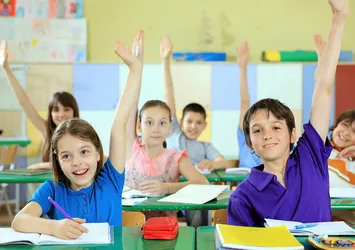 Ayda bin TL eğitim desteği