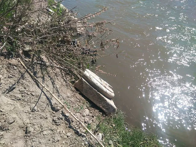 Aydın’da nehir kenarında parçalanmış tarihi eser bulundu