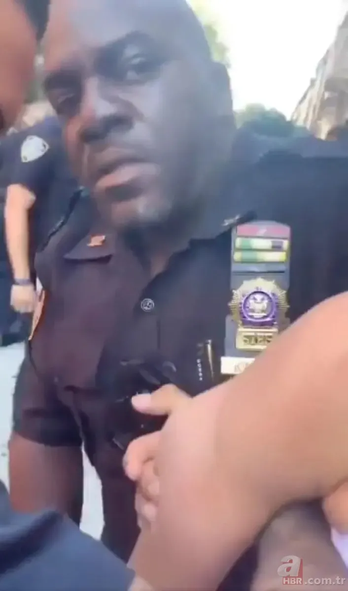 ABD polisi sokak ortasında bir kadını darbetti! Vahşice yumrukladı