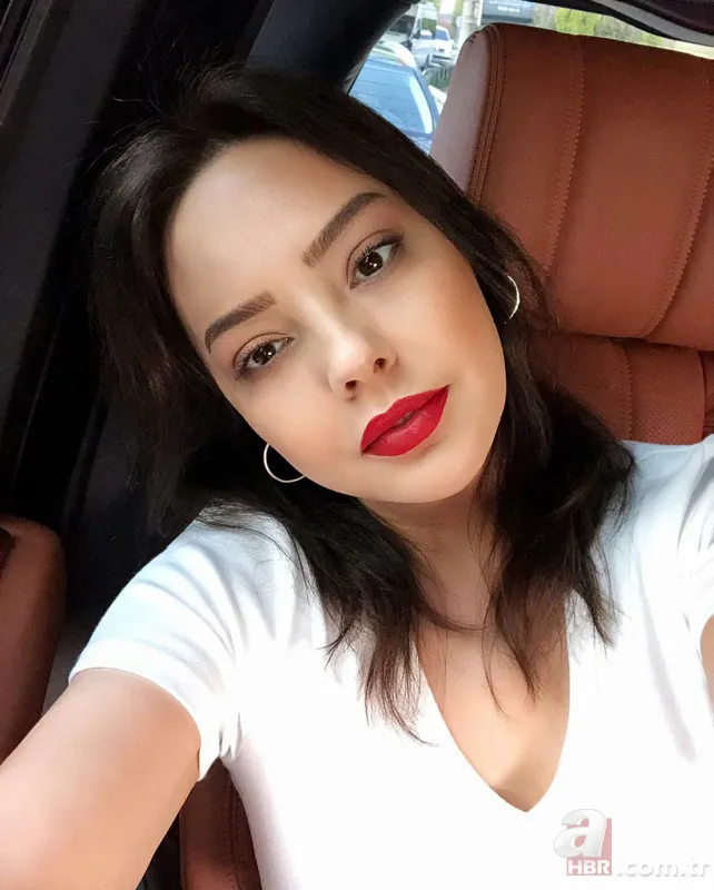 Ebru Gündeş evlilik sorularına ilk kez cevap verdi! Düğüne sayılı günler kaldı derken Demet Akalın sahnede sordu, Gündeş’ten bomba yanıt: "Evlilik var mı?" 16