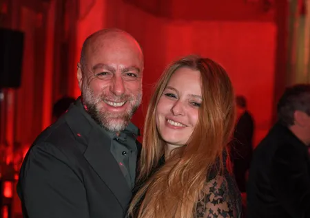 Naz Elmas hamile mi? Erol Özmandırca ile evlenen Naz Elmas’tan bebek açıklaması