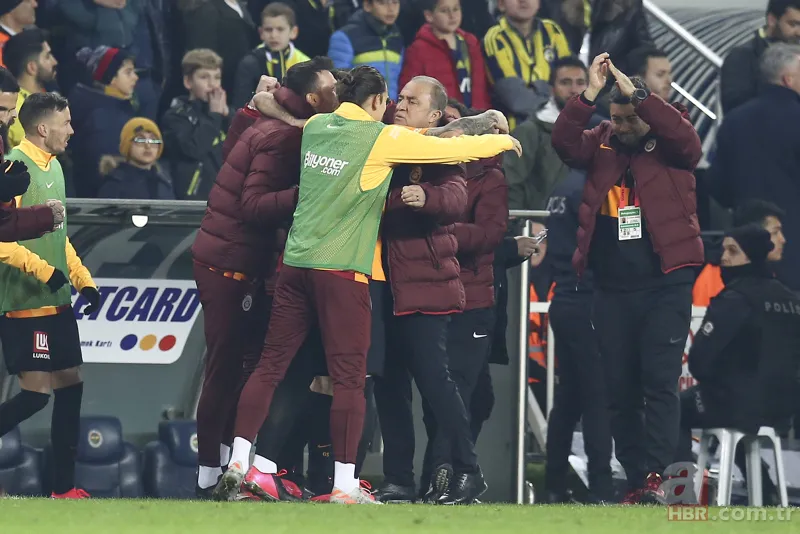 Aslan Kadıköy'de uykusundan uyandı! İşte Terim'in golden sonraki son hali 18