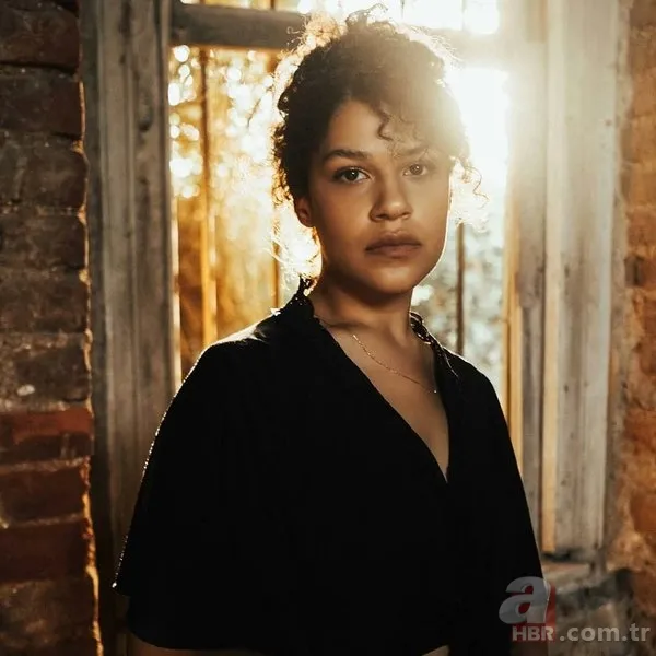 Sihirli Annem'de Eda’yı kimin canlandıracağı belli oldu! Defne Joy Foster oynamıştı… 6