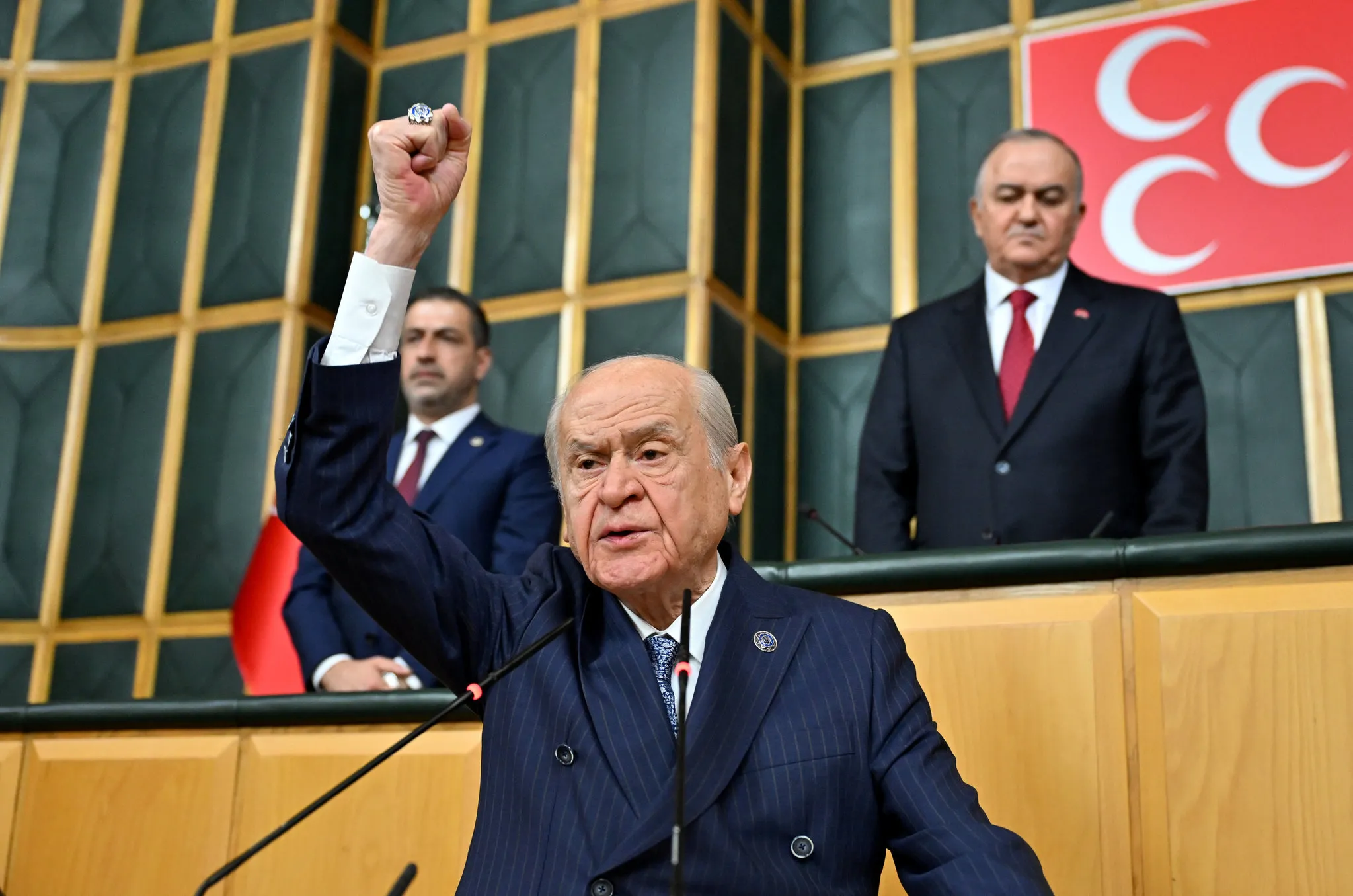 Devlet Bahçeli'nin "Abdullah Öcalan" çıkışı ne anlama geliyor? Tarihi mesajların kodları A Haber'de: Türkiye’nin lehine bir çıkış!