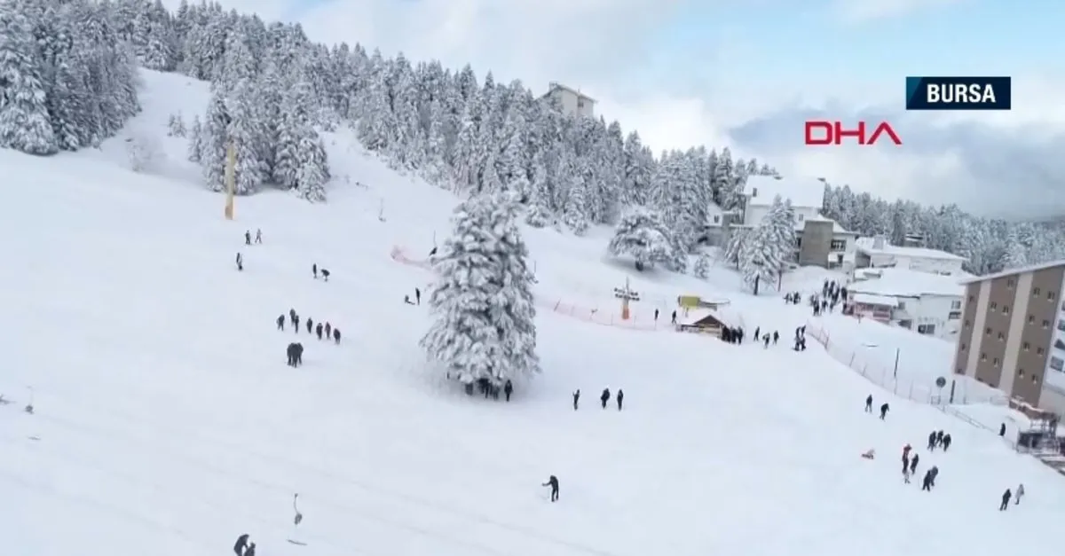 Uludağ yeni sezona hazır! Kayak merkezleri misafirleri bekliyor