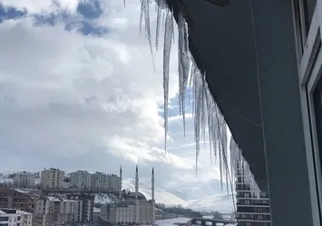 Bayburt gündüz sıcak gece soğuk