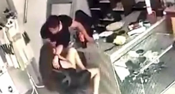 Son dakika: Eski sevgilisini darbeden spor hocası tutuklandı - 2