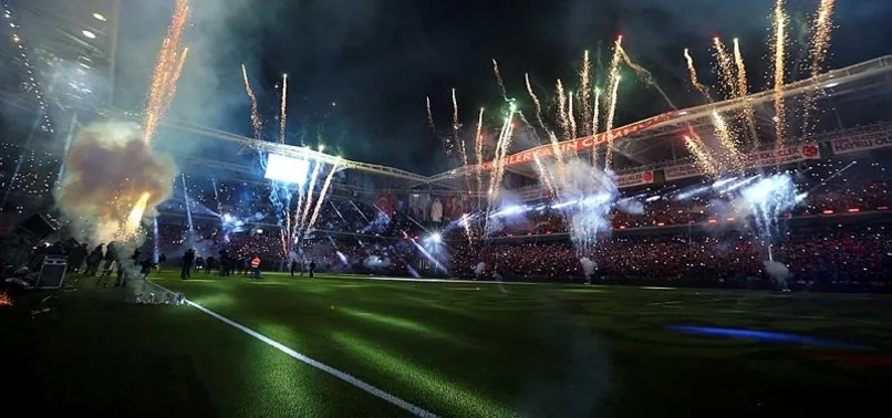 Trabzonspor, yeni stadında ilk maçına çıkıyor