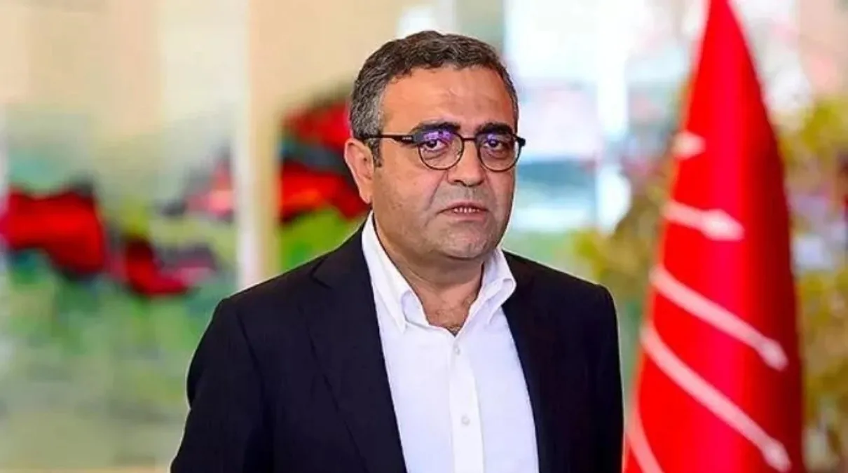 CHP'li Sezgin Tanrıkulu TSK'yı iftiralar ile bir kez daha hedef aldı! Stüdyoda sinirler gerildi: Bu arkadaş CHP vekili yazıklar olsun