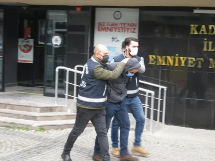 Bıçaklı metro saldırganı Emrah Yılmaz tutuklandı! İfadesi ortaya çıktı! Neden yanında bıçak taşıyordu? - 11