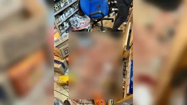 1674543695926.jpg İstanbul'da haraç dehşeti! 7 kez bıçaklayıp kafasında şişe kırdılar! - 2