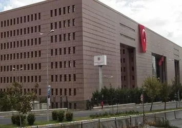 Bakırköy Adalet Sarayı'nda dezenfeksiyon çalışması yapıldı