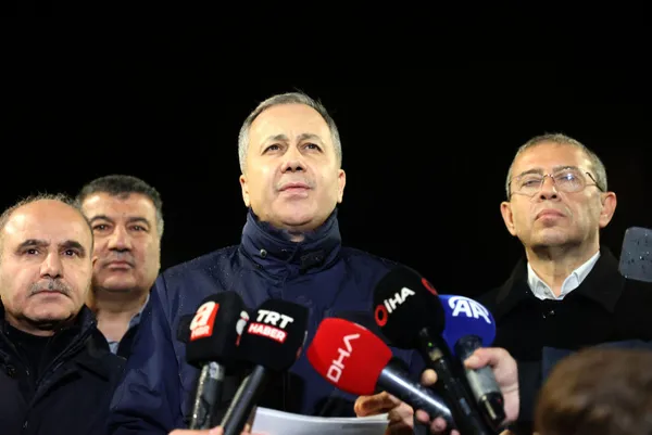 Erzincan’da maden faciasında heyelan | Bakan Yerlikaya son durumu açıkladı