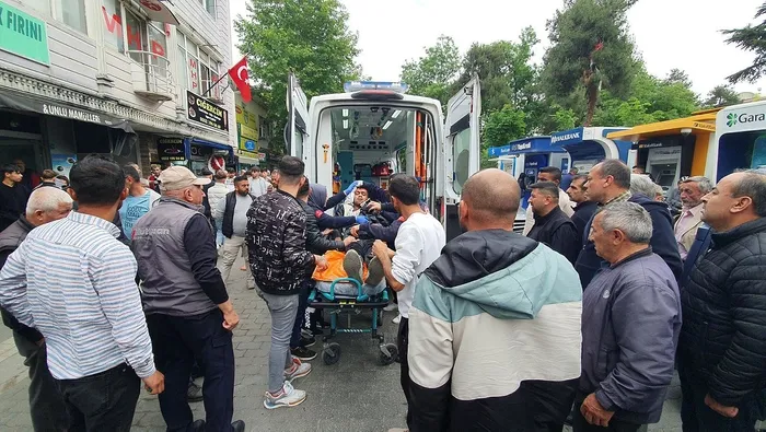 1715949681470.jpeg Tokat'ta sokak ortasında keserli vahşet! Kafa göz daldı - 4