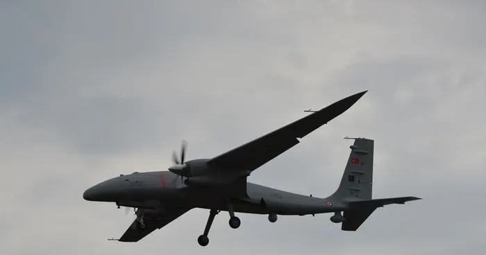 Son dakika: Bayraktar AKINCI TİHA Türk havacılık tarihinin irtifa rekorunu kırdı - 1