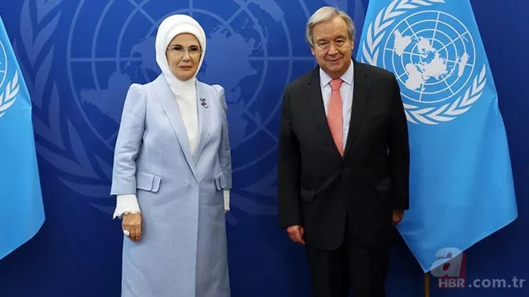 Başkan Erdoğan ve eşi Emine Erdoğan Türkevi'nde açılan atık sergisini gezdi 8