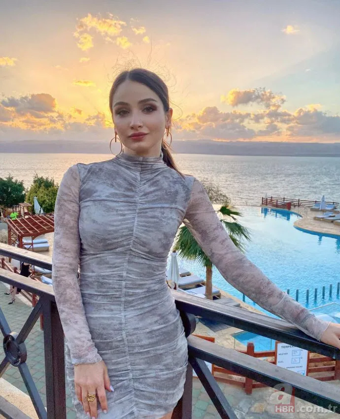 Gökçe Akyıldız kız kardeşini paylaştı! Güzelliği hayran bıraktı 3