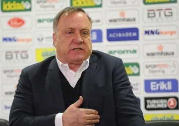 Advocaat: Beşiktaş'ın çok fazla dostu var