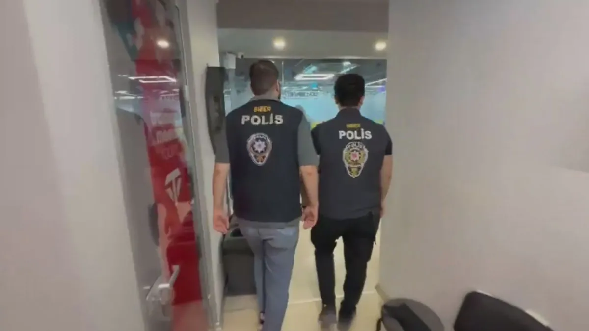 İstanbul'da uluslararası forex dolandırıcılığı operasyonu - 2