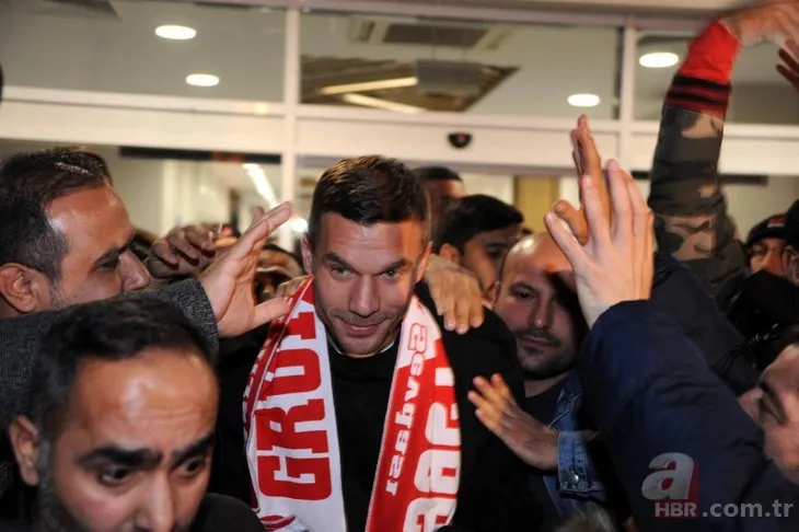 Lukas Podolski Antalyaspor'da! Tarihi görüntüler...